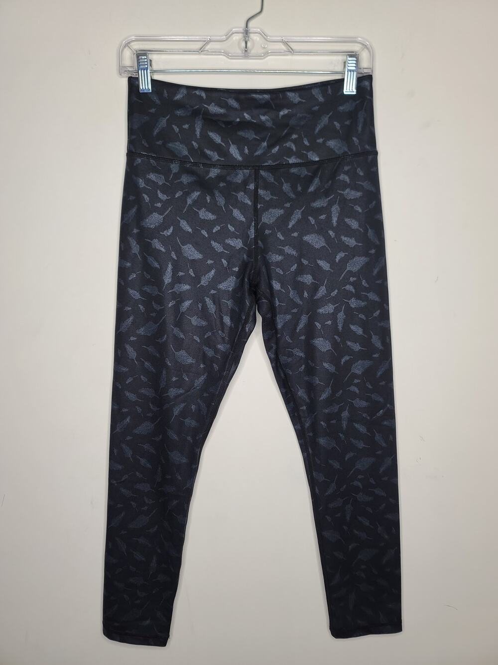 Zyia Active black high waist leggings with leaf leaves print - 8 10